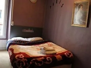 Des Andelys Hotel Parijs